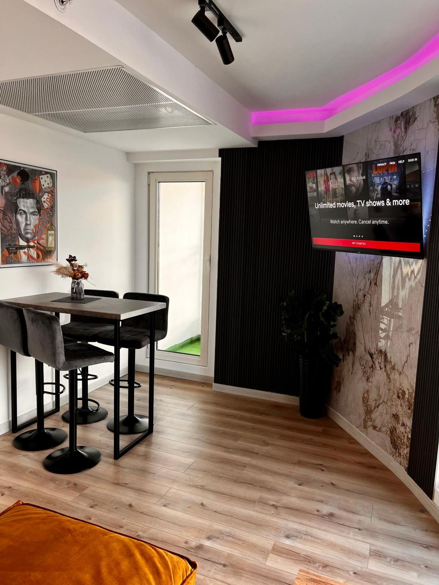 Alfred Sky Smart Apartment 29Th Spa Included 스코페 외부 사진