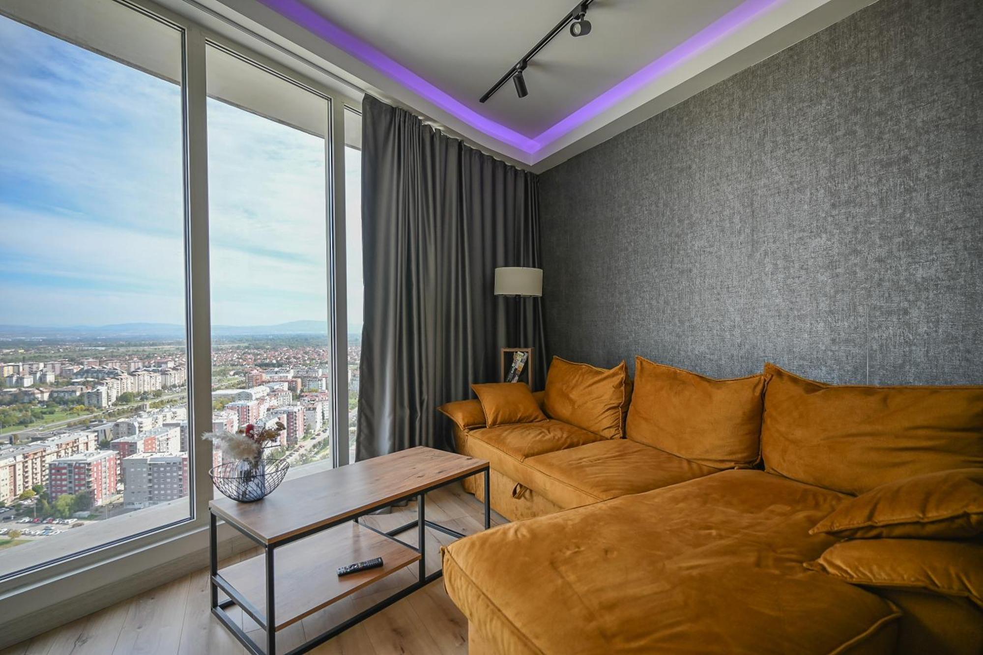 Alfred Sky Smart Apartment 29Th Spa Included 스코페 외부 사진